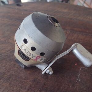 Shakespeare Vintage Lady Fish Fishing Reel